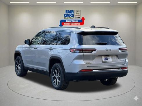 New 2025 Jeep Grand Cherokee L Limited w/ Luxury Tech Group II AWD/4WD image 9