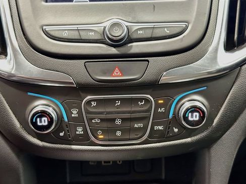 Certified 2020 Chevrolet Equinox LT FWD image 14