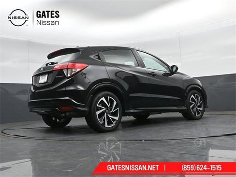 Used 2019 Honda HR-V Sport image 36