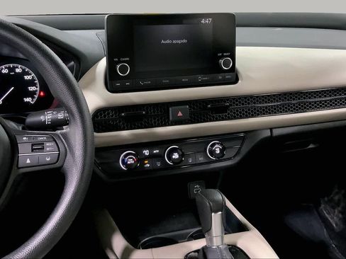 Used 2024 Honda HR-V LX image 7