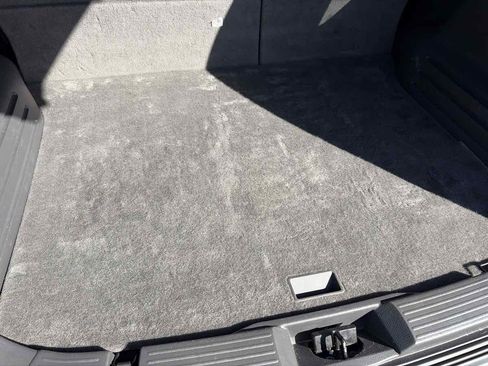 Used 2012 Ford Edge Limited FWD image 22