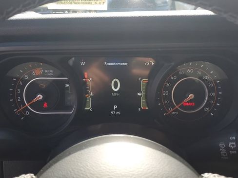 Used 2025 Jeep Wrangler Unlimited Sport AWD/4WD image 31