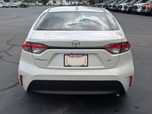 Used 2026 Toyota Corolla LE FWD image 6