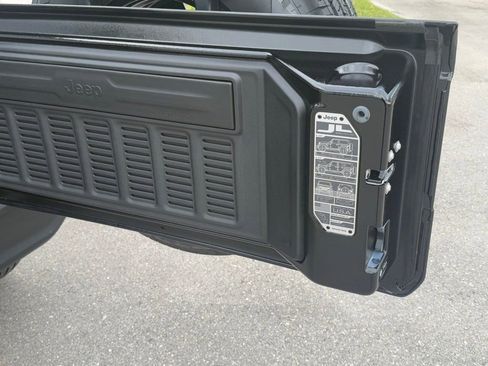 New 2026 Jeep Wrangler Sport AWD/4WD image 33