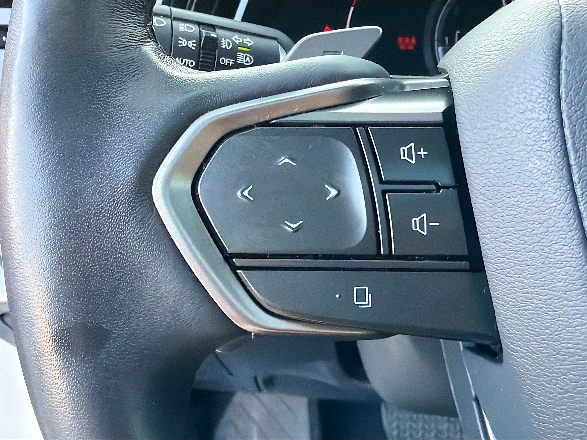 Used 2023 Lexus RX 350 Premium Plus w/ Cold Area Package AWD/4WD image 38