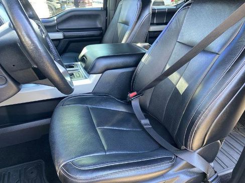 Used 2018 Ford F150 Lariat w/ Equipment Group 502A Luxury image 15