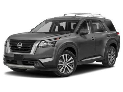 Used 2023 Nissan Pathfinder Platinum w/ Cargo Package