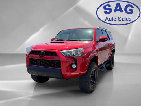 Used 2019 Toyota 4Runner TRD Off-Road Premium AWD/4WD image 5