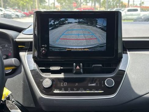 Used 2024 Toyota Corolla LE FWD image 23
