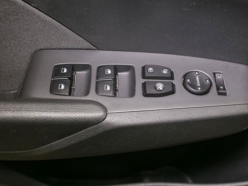Used 2018 Hyundai Accent SE FWD image 34