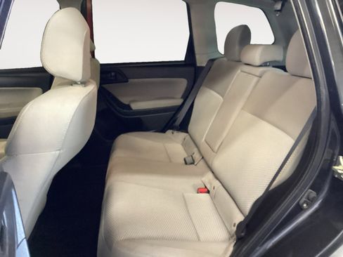 Used 2017 Subaru Forester 2.5i Premium w/ All-Weather Package image 13