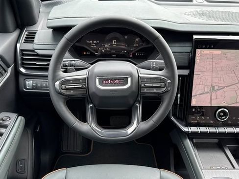 New 2026 GMC Acadia AT4 w/ Luxury Package AWD/4WD image 16