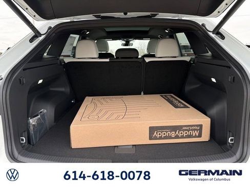 New 2026 Volkswagen Atlas Cross Sport SEL Premium R-Line AWD/4WD image 15