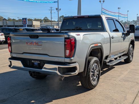 Used 2024 GMC Sierra 2500 SLE image 6