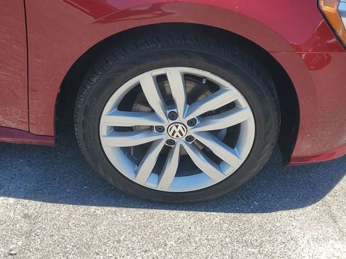 Used 2019 Volkswagen Passat 2.0T Wolfsburg w/ Wheels & Sunroof Package FWD image 7