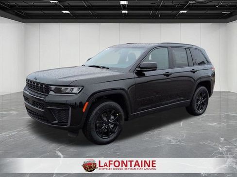 New 2026 Jeep Grand Cherokee Altitude image 1