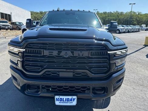 New 2026 RAM 3500 Laramie AWD/4WD image 8