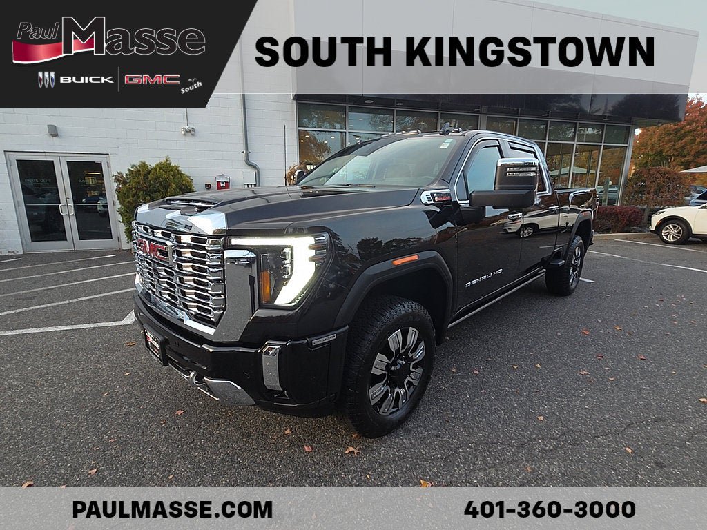 Used 2024 GMC Sierra 2500 Denali w/ Denali Reserve Package AWD/4WD image 1