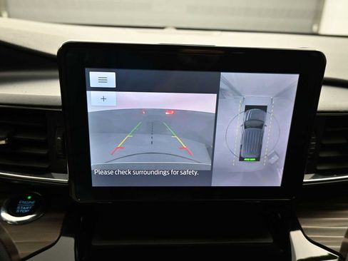 Used 2021 Ford Explorer Limited w/ Equipment Group 301A image 24