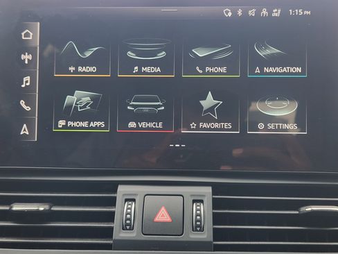 Used 2022 Audi SQ5 Premium Plus w/ Premium Plus Package image 17