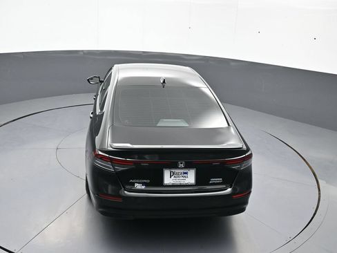 Used 2025 Honda Accord Sport image 38