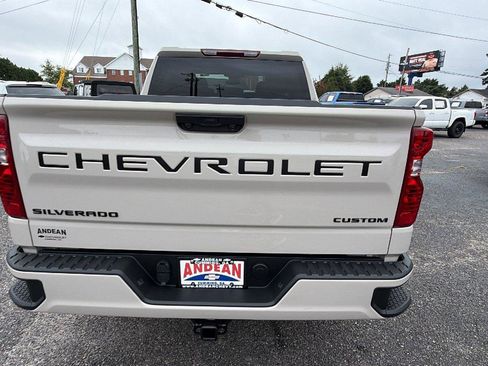 New 2026 Chevrolet Silverado 1500 Custom w/ Turbomax Blackout Package AWD/4WD image 9