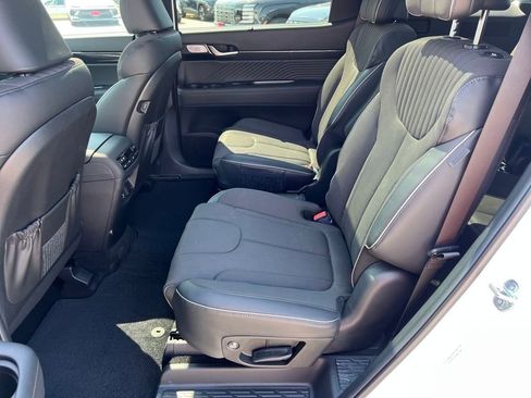 New 2025 Hyundai Palisade Calligraphy image 13