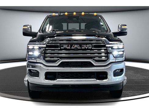 Used 2025 RAM 3500 Longhorn image 4