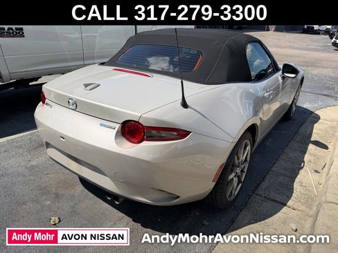 Used 2022 MAZDA MX-5 Miata Grand Touring RWD image 4