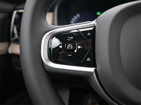 New 2026 Volvo XC90 B6 Ultra image 26
