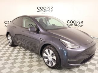 Used 2024 Tesla Model Y Long Range video 1