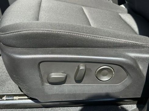 Used 2023 Chevrolet Colorado W/T w/ Advanced Trailering Package AWD/4WD image 17