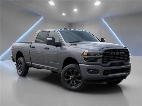 New 2026 RAM 2500 Big Horn AWD/4WD image 6