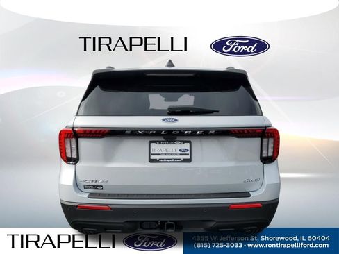 New 2026 Ford Explorer Active image 4