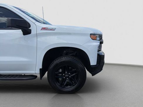 Used 2021 Chevrolet Silverado 1500 Custom Trail Boss AWD/4WD image 23