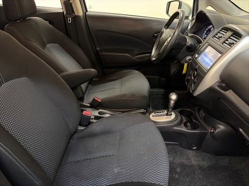 Used 2019 Nissan Versa Note SV image 32