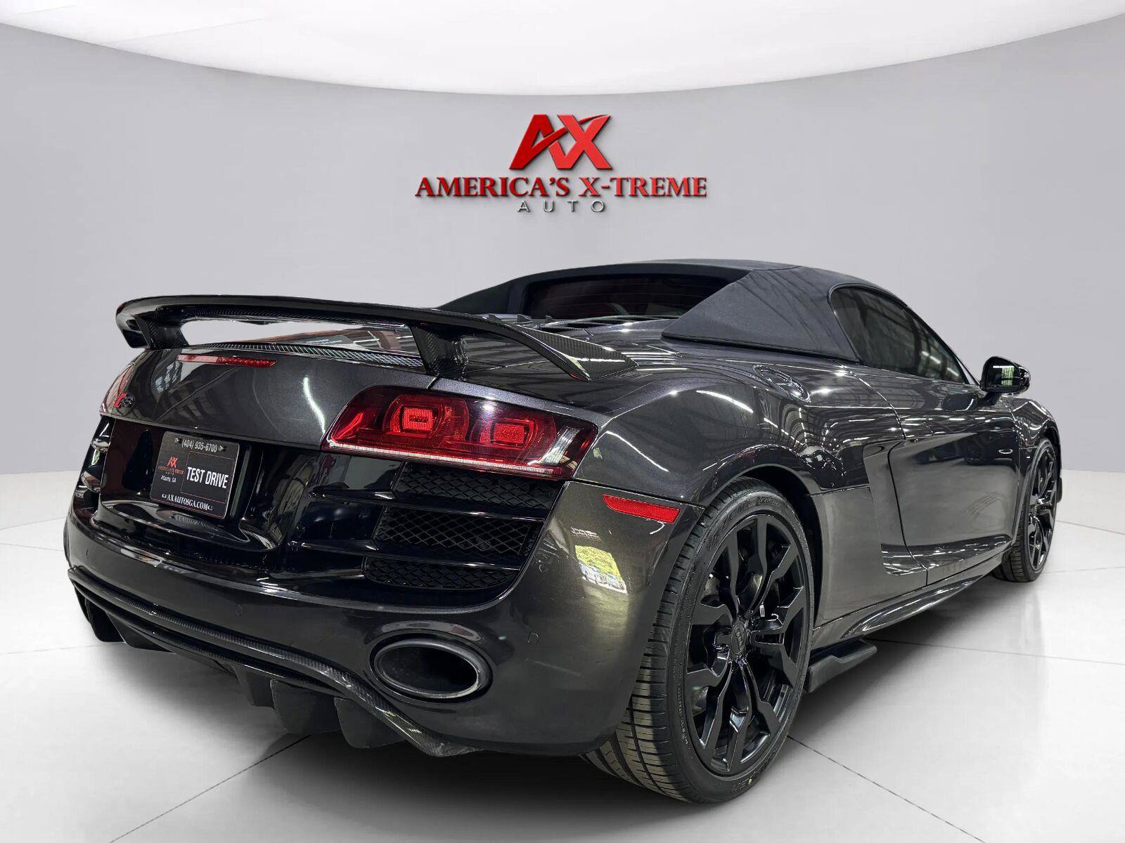 Used 2011 Audi R8 V10 AWD/4WD image 7