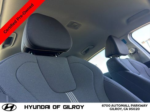 Certified 2026 Hyundai Elantra SE FWD image 18