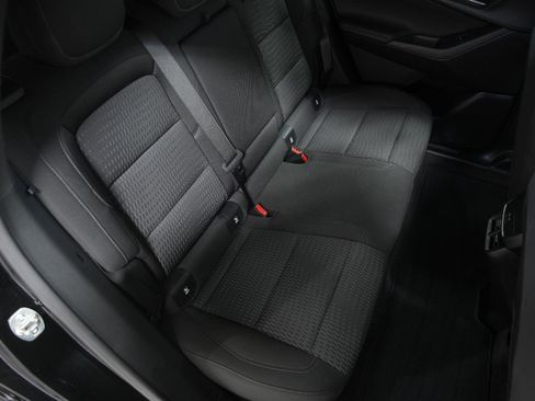 Used 2025 Chevrolet Equinox LT w/ Safety and Technology Package image 15