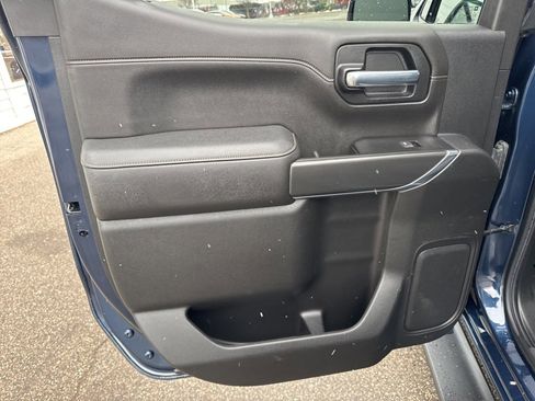 Certified 2020 GMC Sierra 1500 AT4 w/ Technology Package image 37