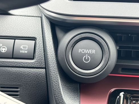 New 2026 Toyota Prius Plug-In Hybrid image 27