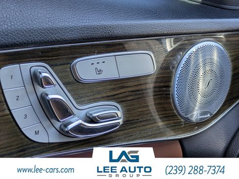 Used 2019 Mercedes-Benz C 300 Sedan image 20