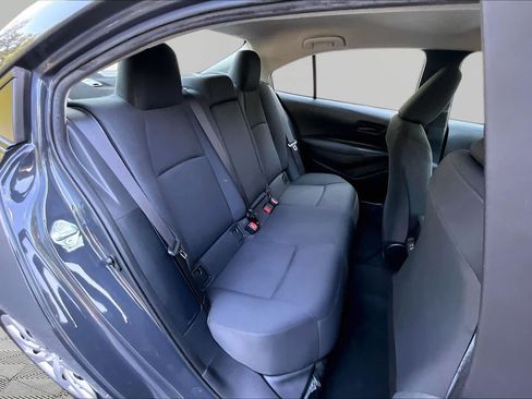 Certified 2025 Toyota Corolla LE FWD image 20