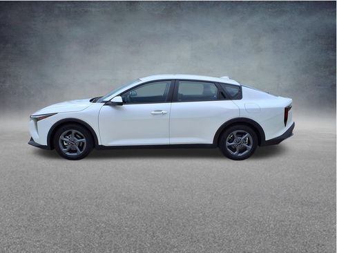 Used 2025 Kia K4 FWD image 5