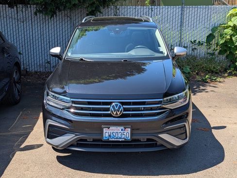 Used 2024 Volkswagen Tiguan Wolfsburg Edition AWD/4WD image 9