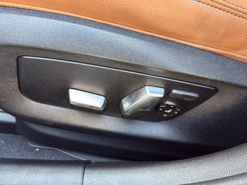 Used 2022 BMW 530i RWD image 13