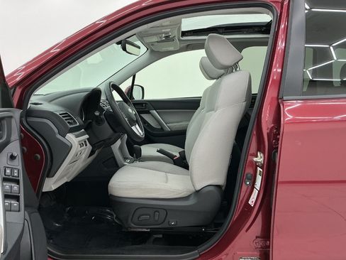 Used 2017 Subaru Forester 2.5i Premium w/ All-Weather Package AWD/4WD image 14