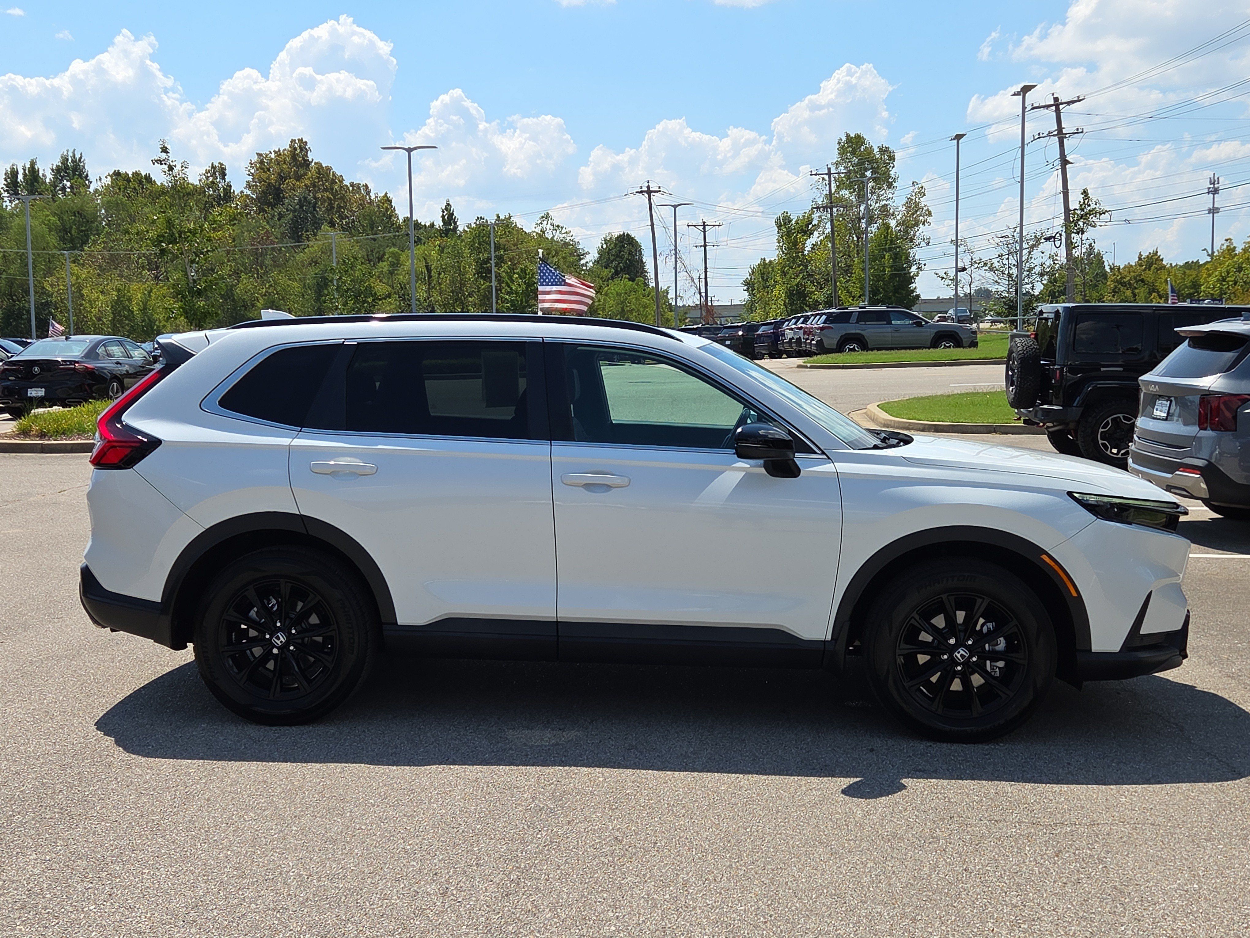 Used 2024 Honda CR-V Sport-L image 2