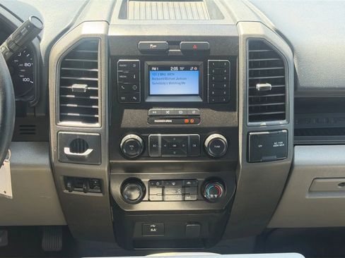 Used 2022 Ford F250 XL w/ Power Equipment Group RWD image 18