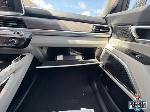 Used 2020 Kia Telluride EX w/ EX Premium Package AWD/4WD image 26